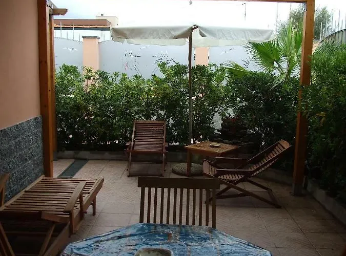 Le Del Sole Lejlighed Ventimiglia